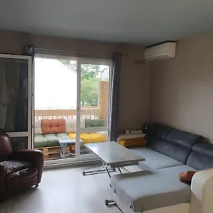 Studio Meublé Avec Balcon France
